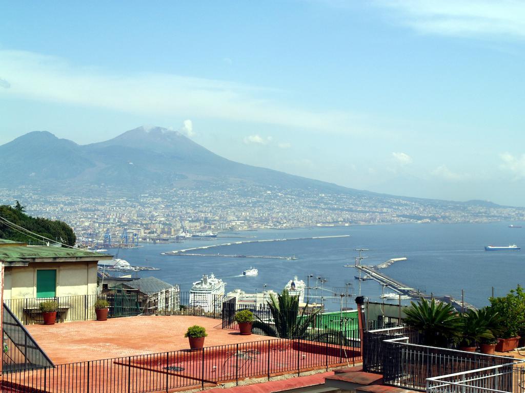 Una Terrazza Sul Golfo Naples Exterior photo